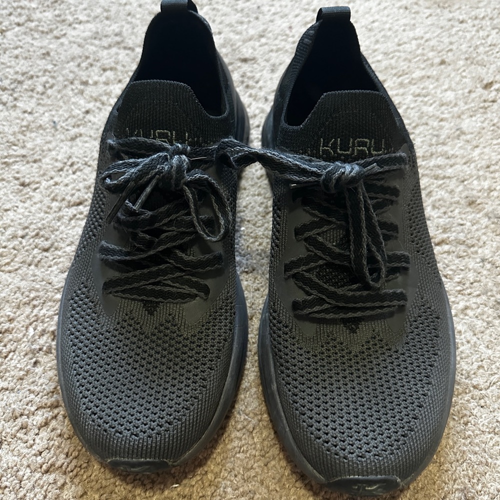 KURU Charcoal Knit Lace-Up Sneakers